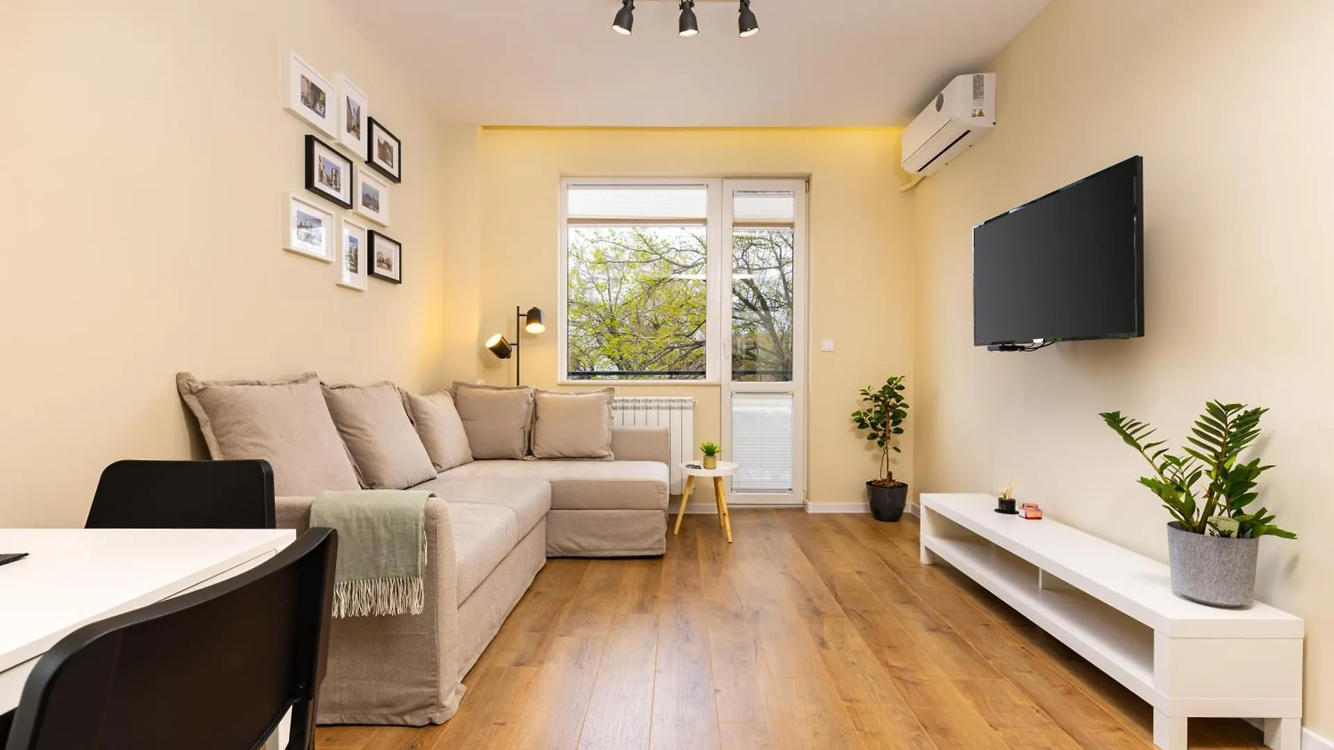 Serene Living In The Heart Of Filibe 0*,